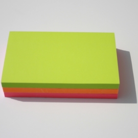 1 lot de 3 blocs Post-it 127x76mm (1 rose + 1 orange + 1 vert)