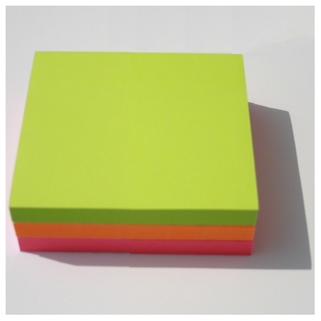 1 lot de 3 blocs Post-it 76x76mm (1 rose + 1 orange + 1 vert)