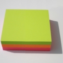 1 lot de 3 blocs Post-it 76x76mm (1 rose + 1 orange + 1 vert)